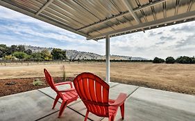Sierra Nevada Mountain Retreat, Set On Citrus Farm